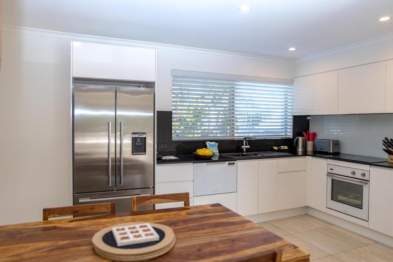 The Islander Noosa Resort Noosaville Buitenkant foto